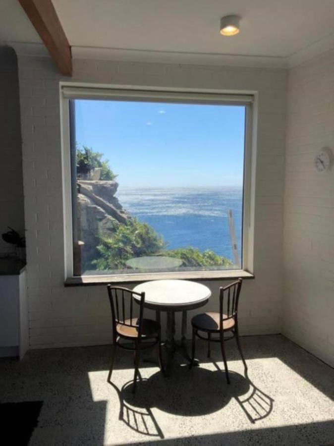 Upscale Cliffside Studio With Ocean Views North Bondi Sydney Ngoại thất bức ảnh