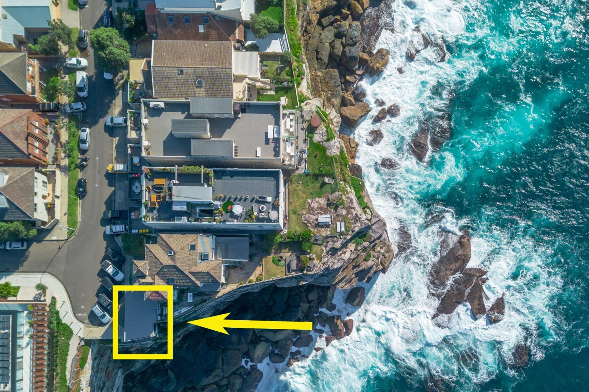 Upscale Cliffside Studio With Ocean Views North Bondi Sydney Ngoại thất bức ảnh