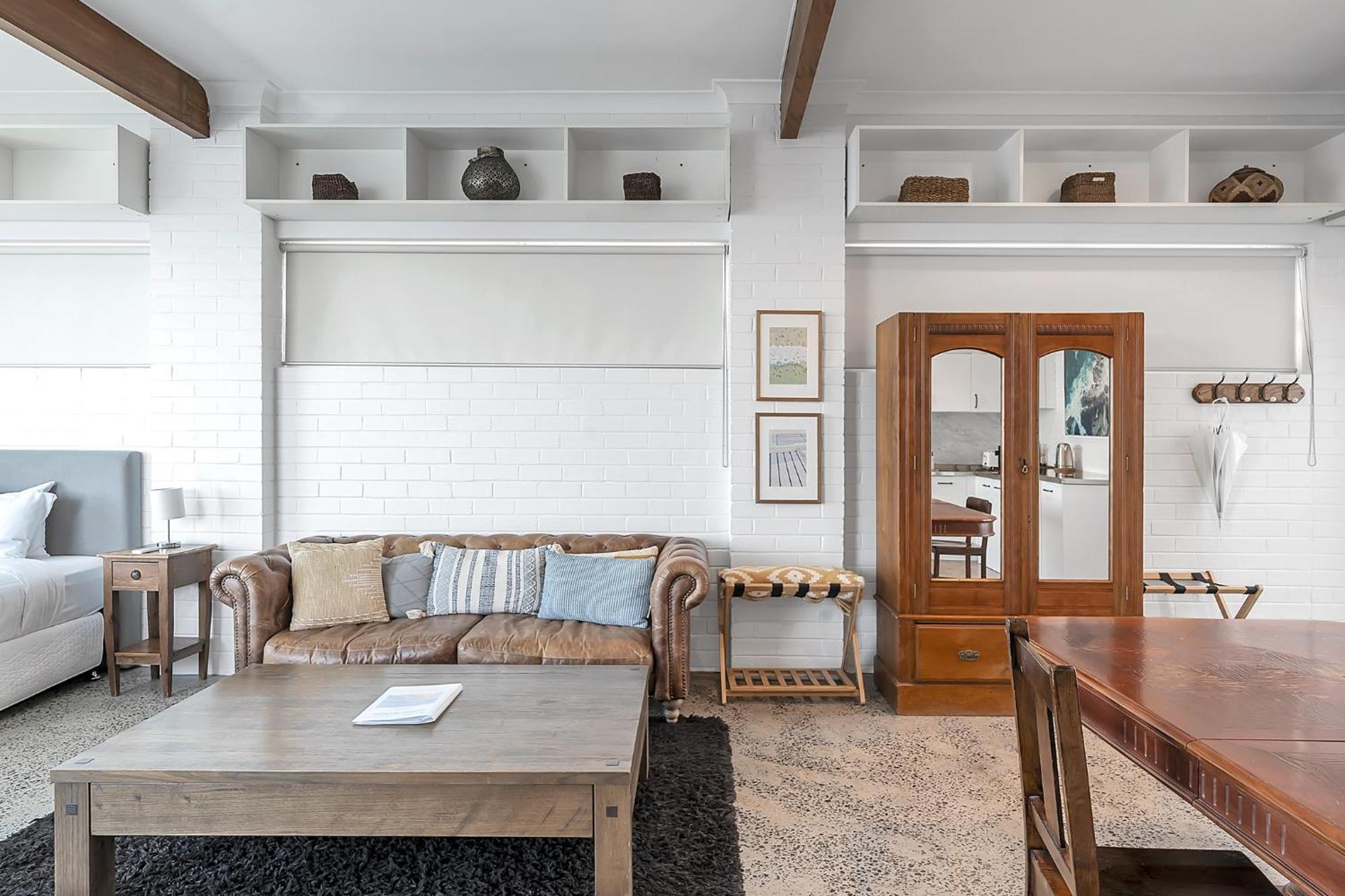 Upscale Cliffside Studio With Ocean Views North Bondi Sydney Ngoại thất bức ảnh